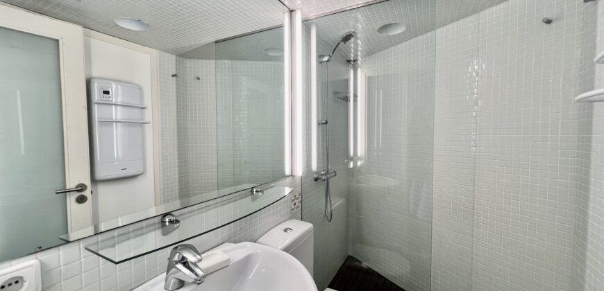 Superb villa on the sea front in Begur