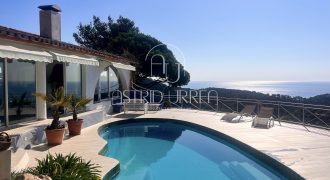 Superbe propriété située dans le prestigieux quartier Santa María de Llorell