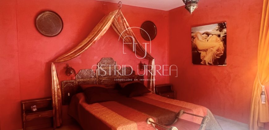 Superbe propriété située dans le prestigieux quartier Santa María de Llorell