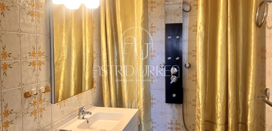 Superbe propriété située dans le prestigieux quartier Santa María de Llorell