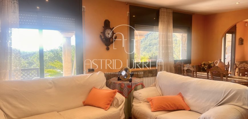 Magnífica propiedad enclavada en plena naturaleza