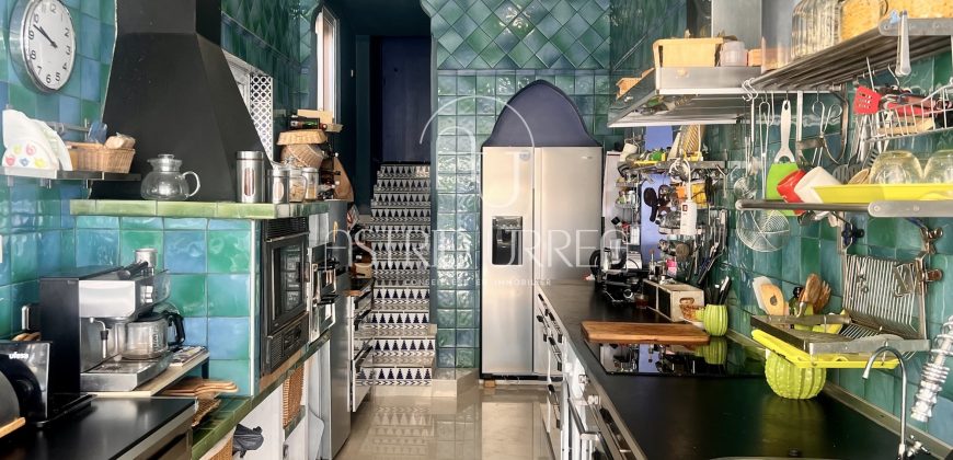 Superbe propriété située dans le prestigieux quartier Santa María de Llorell