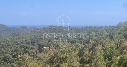 Terrain exclusif avec vue sur la mer à Lloret de Mar