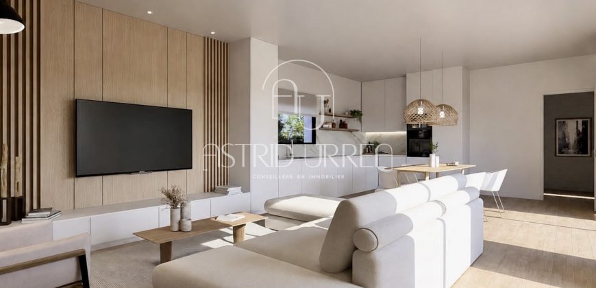 Maison individuelle neuve avec jardin et garage
